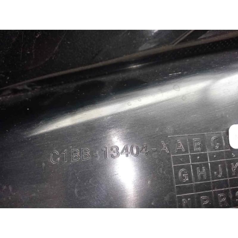 Recambio de piloto trasero derecho para ford fiesta (ccn) 1.25 16v cat referencia OEM IAM C1BB13404A  