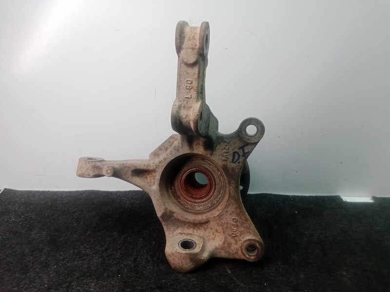 Recambio de mangueta delantera izquierda para dacia duster 1.5 dci diesel fap cat referencia OEM IAM   