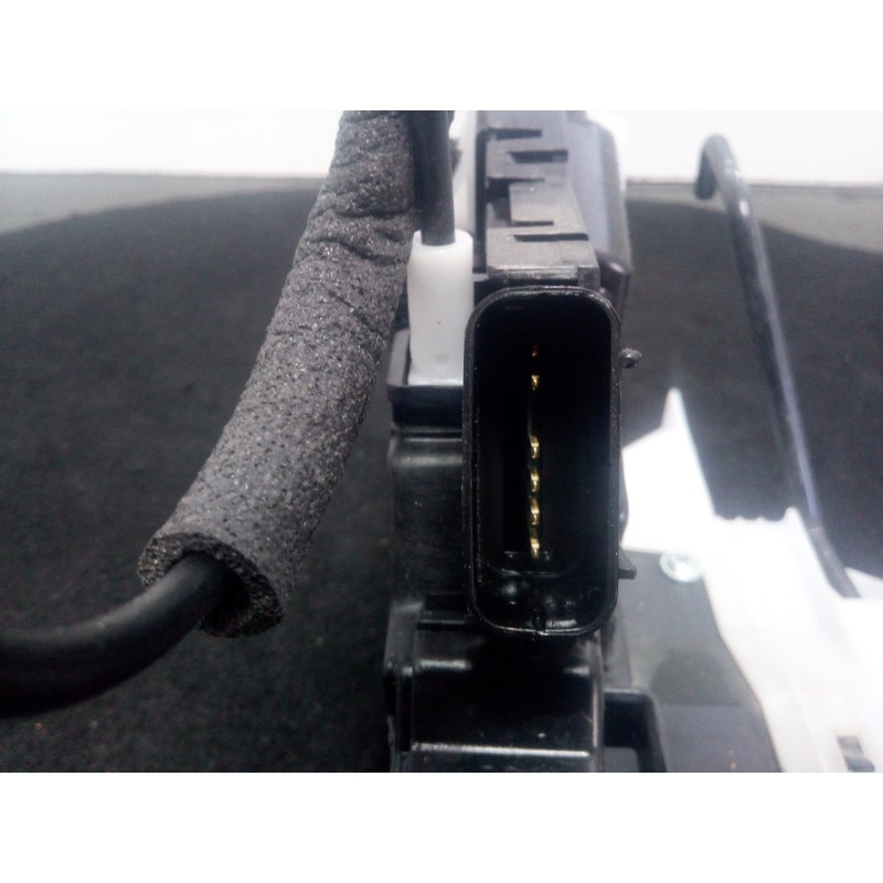 Recambio de cerradura puerta delantera izquierda para hyundai i20 1.2 cat referencia OEM IAM 81310C8020-81310C8020NCB  