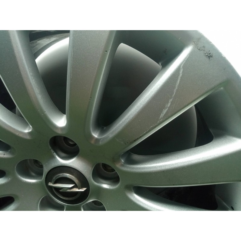 Recambio de llanta para opel insignia berlina 2.0 cdti cat referencia OEM IAM  18´´PULGADAS LLANTAS - LLANTA