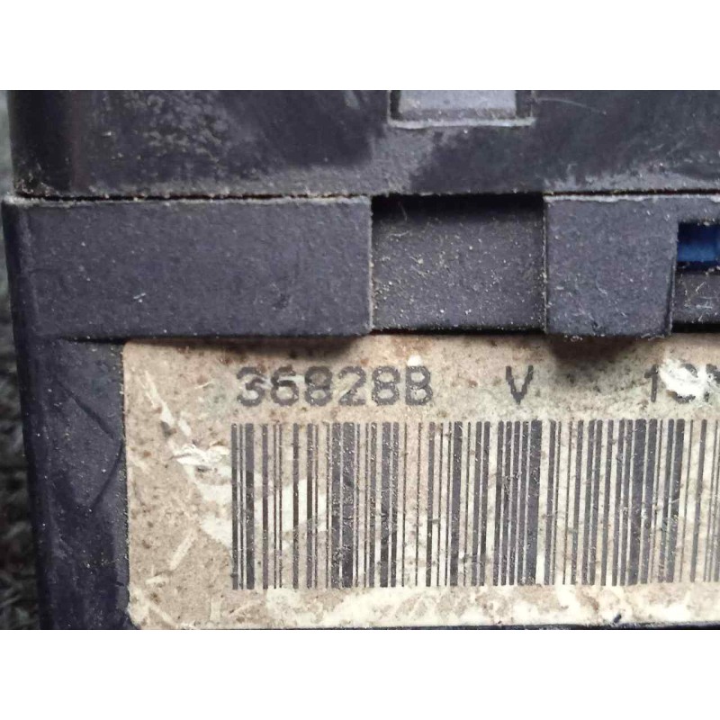 Recambio de mando luces para nissan micra (k11) 1.0 16v cat referencia OEM IAM 36828B  