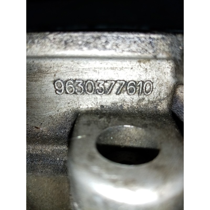 Recambio de culata para citroën xsara berlina 2.0 hdi referencia OEM IAM 9630377610  