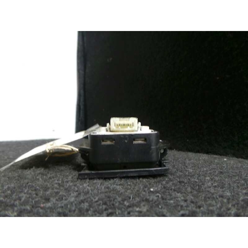 Recambio de mando elevalunas delantero izquierdo para lancia dedra berl. 2.0 i.e referencia OEM IAM   4 PINES