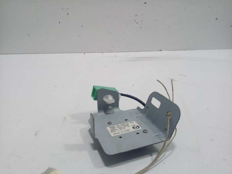 Recambio de antena para mazda cx-7 (er) 2.2 turbodiesel cat referencia OEM IAM EG2366DY0-K5006  