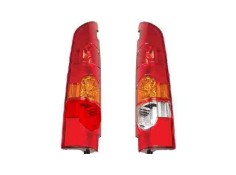 Recambio de piloto trasero derecho para renault kangoo (f/kc0) referencia OEM IAM 16806632-8200150625 NUEVO DOBLE.PUERTA