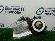 Recambio de motor elevalunas delantero izquierdo para dacia sandero stepway referencia OEM IAM 3M3653G-9030255 2 PINES 