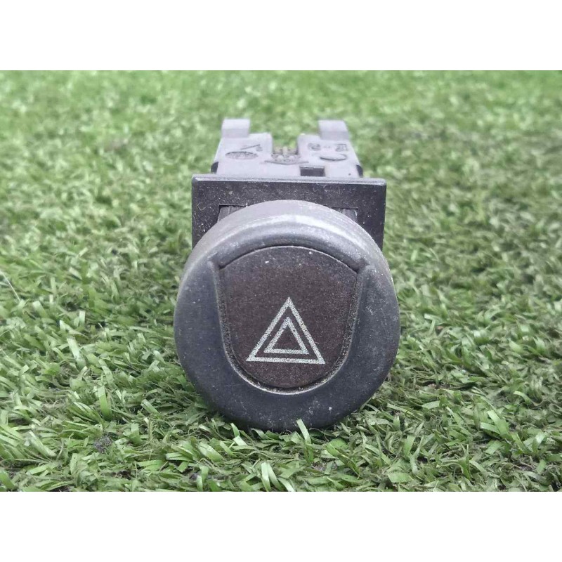 Recambio de warning para peugeot 306 berlina 3/4/5 puertas (s2) 1.9 diesel referencia OEM IAM SINREFERENCIA  