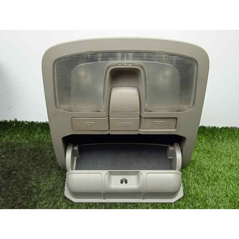 Recambio de luz interior para ssangyong korando 2.0 td cat referencia OEM IAM 7767034000  