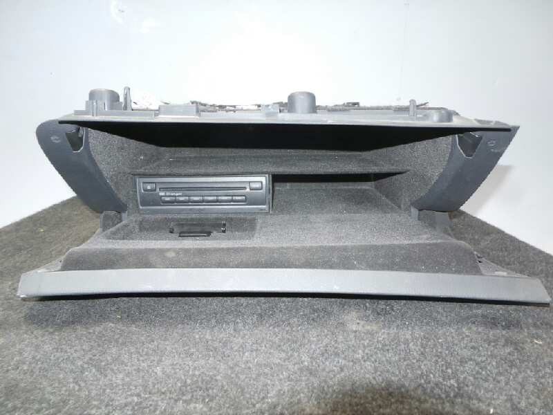 Recambio de guantera para audi a6 berlina (4f2) 2.0 tdi referencia OEM IAM 4F1857035BB6PS ELECTRICA 