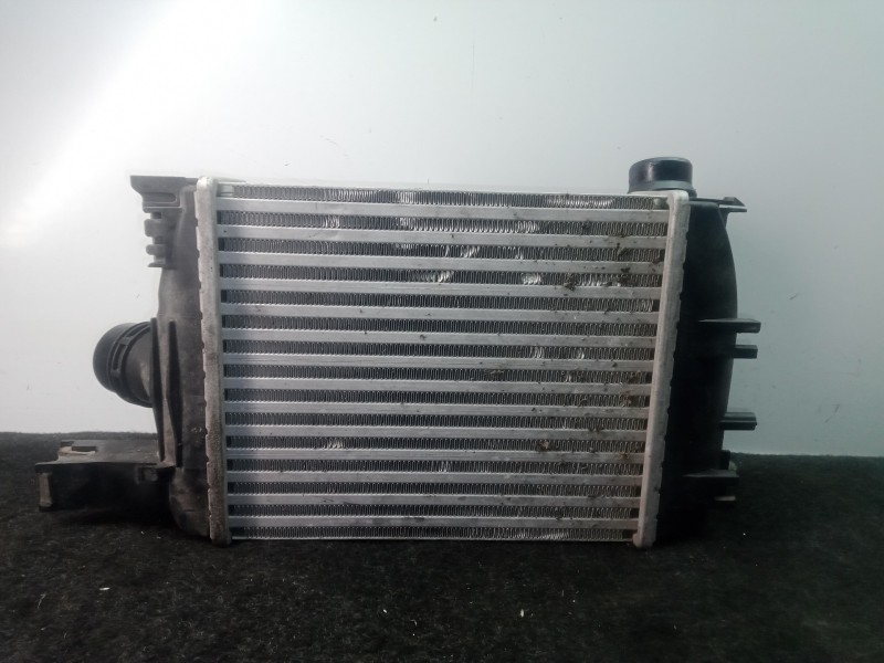 Recambio de intercooler para dacia duster 1.5 dci diesel fap cat referencia OEM IAM 2002303  