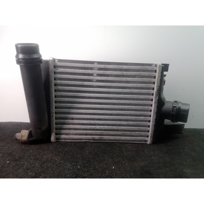 Recambio de intercooler para dacia duster 1.5 dci diesel fap cat referencia OEM IAM 2002303  