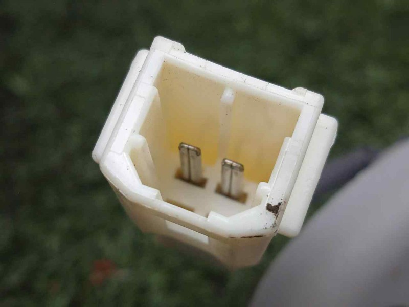 Recambio de parasol izquierdo para ssangyong korando 2.0 td cat referencia OEM IAM 7613034101-7613034101ACE 2.PINES 