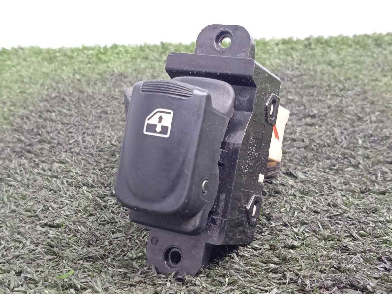 Recambio de mando elevalunas delantero derecho para hyundai accent (mc) 1.5 crdi cat referencia OEM IAM 202005491  