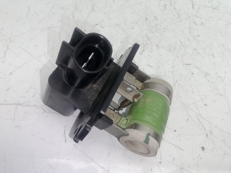 Recambio de resistencia electroventilador para kia rio 1.2 cat referencia OEM IAM  3.PINES 