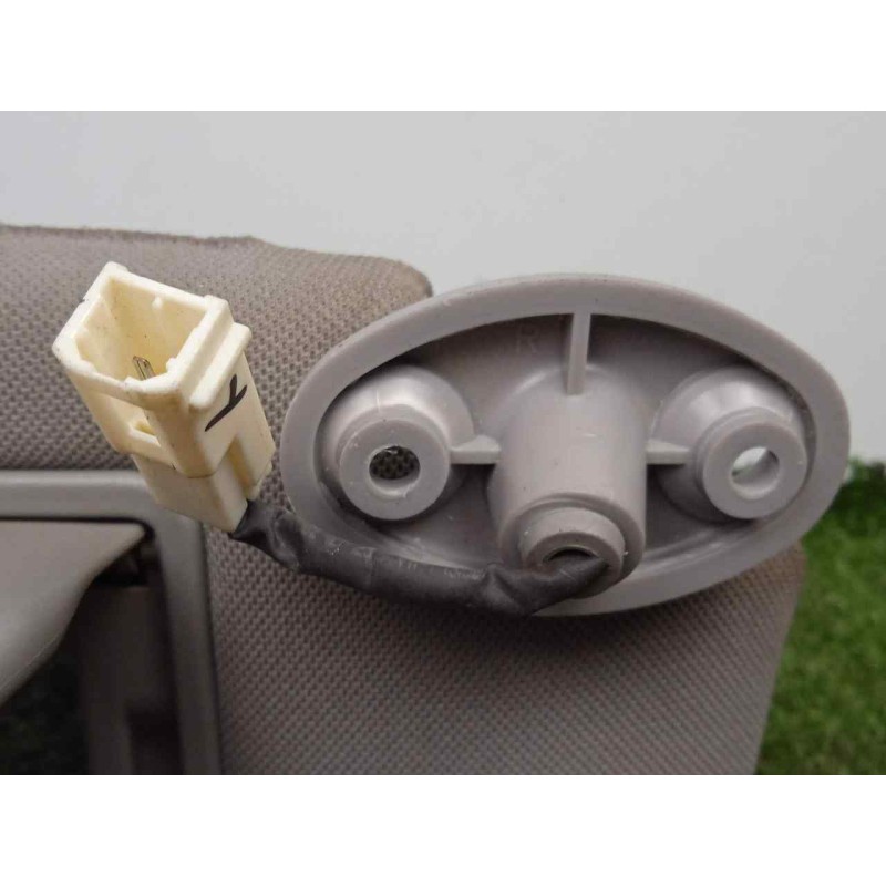 Recambio de parasol derecho para ssangyong korando 2.0 td cat referencia OEM IAM 7614034111-7614034111ACE 2.PINES 