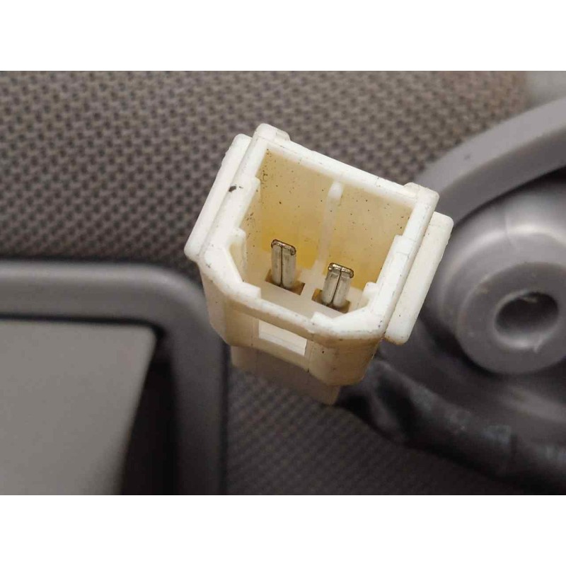 Recambio de parasol derecho para ssangyong korando 2.0 td cat referencia OEM IAM 7614034111-7614034111ACE 2.PINES 