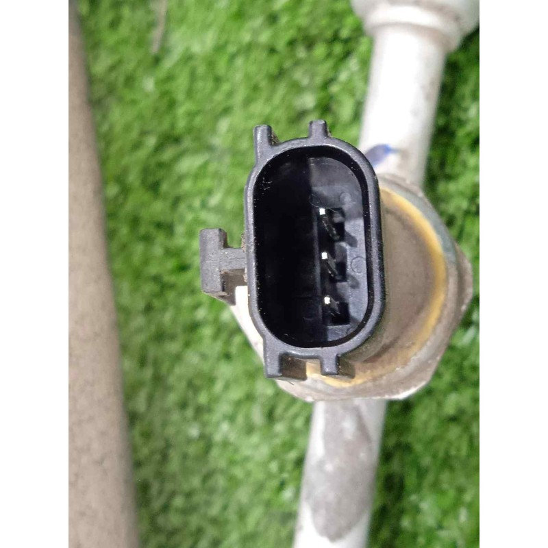 Recambio de tubos aire acondicionado para ssangyong korando 2.0 td cat referencia OEM IAM 6863034000  