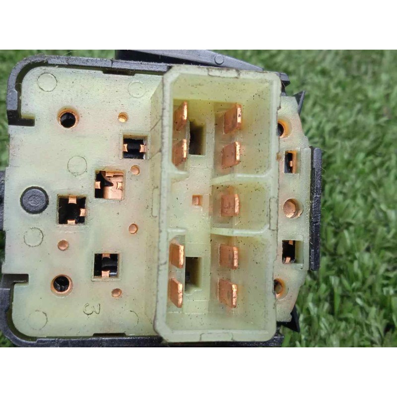 Recambio de mando limpia para daewoo kalos 1.4 cat referencia OEM IAM 96540686 LIMPIA TRASERO 9.PIN