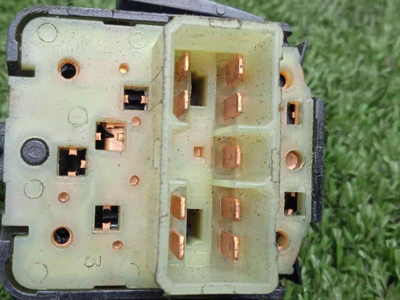 Recambio de mando limpia para daewoo kalos 1.4 cat referencia OEM IAM 96540686 LIMPIA TRASERO 9.PIN