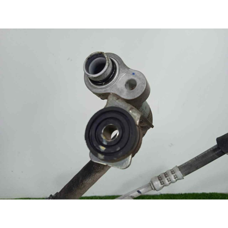 Recambio de tubos aire acondicionado para ssangyong korando 2.0 td cat referencia OEM IAM 6863034000  