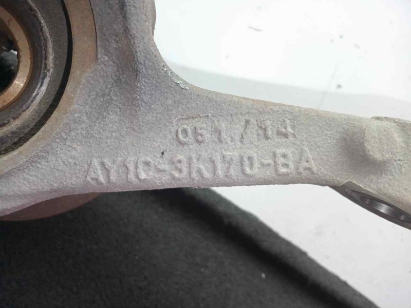 Recambio de mangueta delantera derecha para ford fiesta (ccn) 1.25 16v cat referencia OEM IAM AY1C3K170BA  