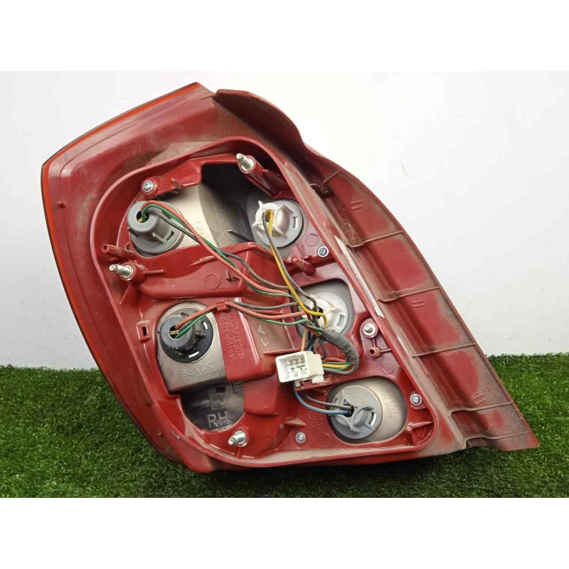 Recambio de piloto trasero derecho para chevrolet nubira berlina 2.0 diesel cat referencia OEM IAM SINREFERENCIA 03-10 