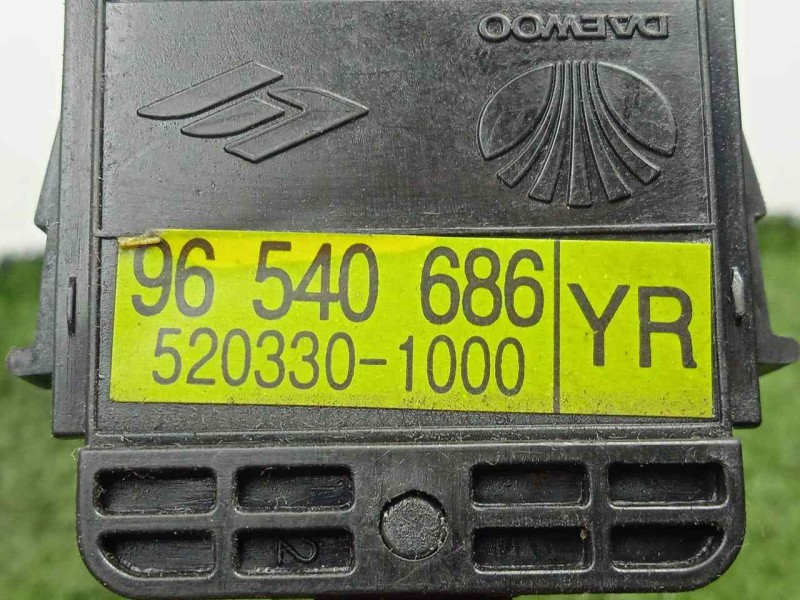 Recambio de mando limpia para daewoo kalos 1.4 cat referencia OEM IAM 96540686 LIMPIA TRASERO 9.PIN