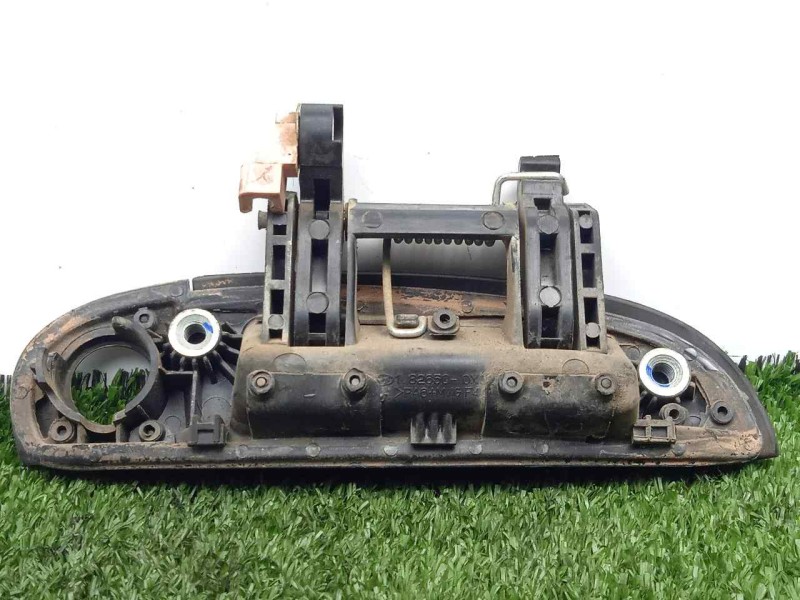 Recambio de maneta exterior delantera izquierda para hyundai i10 1.2 cat referencia OEM IAM 826500X00  