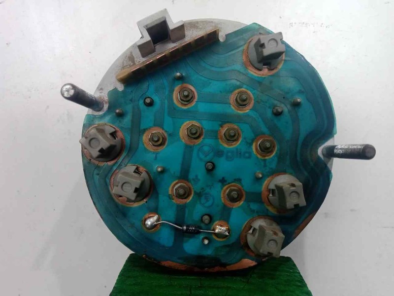 Recambio de cuadro instrumentos para nissan trade 2.8d referencia OEM IAM 015063391  