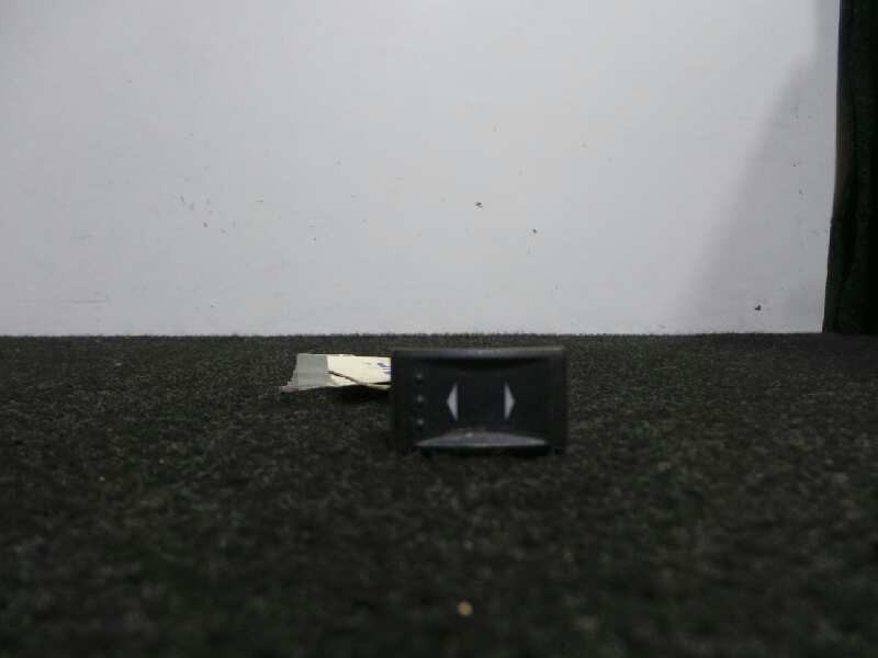 Recambio de mando elevalunas delantero derecho para ford mondeo berlina (ge) ambiente referencia OEM IAM   4 PINES