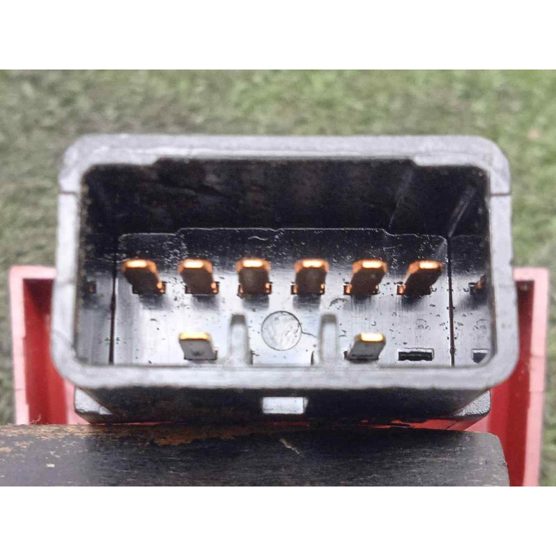 Recambio de warning para hyundai accent (lc) 1.5 crdi cat referencia OEM IAM 9379025000CA 8.PINES 