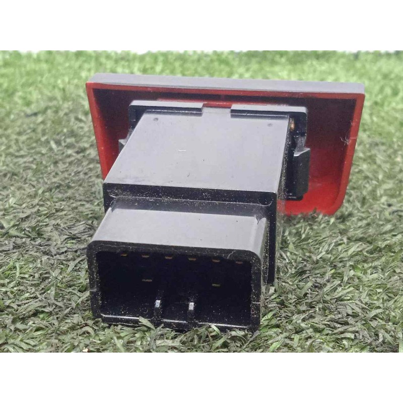 Recambio de warning para hyundai accent (lc) 1.5 crdi cat referencia OEM IAM 9379025000CA 8.PINES 