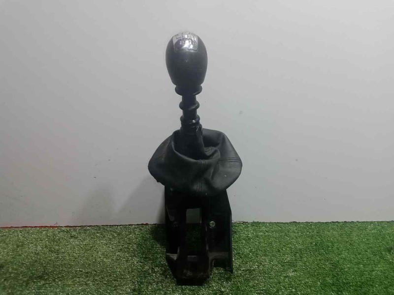 Recambio de palanca cambio para iveco daily furgón 2.3 diesel referencia OEM IAM 5801283904K 6.VELOCIDADES 