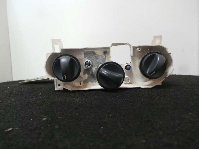 Recambio de mando calefaccion / aire acondicionado para tata indigo sw 1.4 g referencia OEM IAM 2843833001010-3B6358019050600000