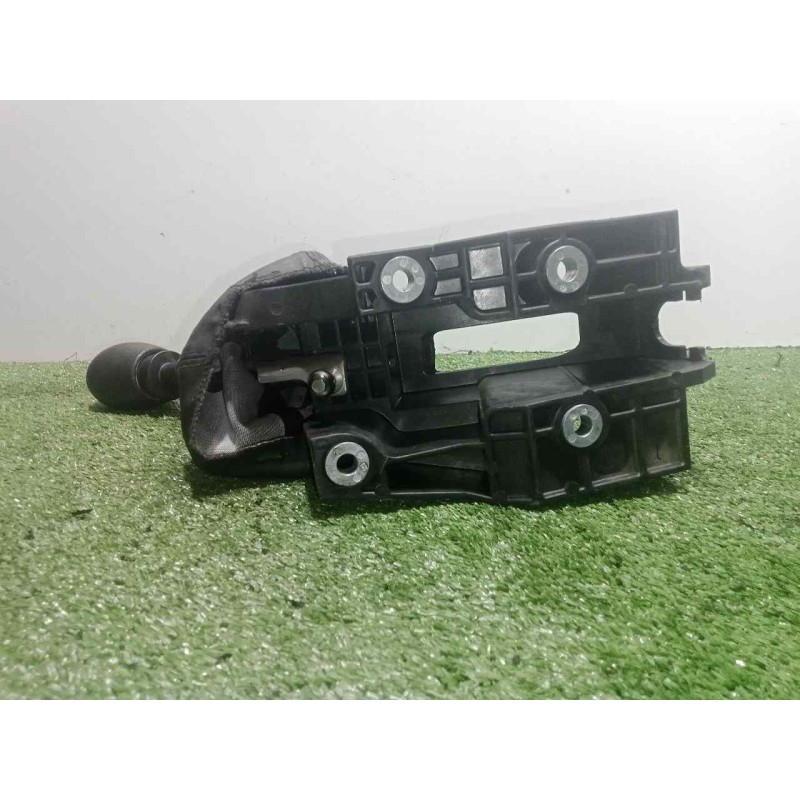 Recambio de palanca cambio para iveco daily furgón 2.3 diesel referencia OEM IAM 5801283904K 6.VELOCIDADES 
