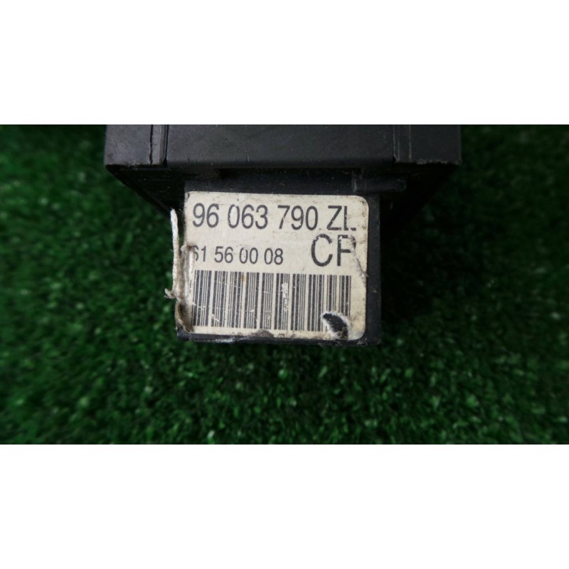 Recambio de mando luces para citroën zx 1.9 diesel referencia OEM IAM 96063790ZL CON.CLAXON 