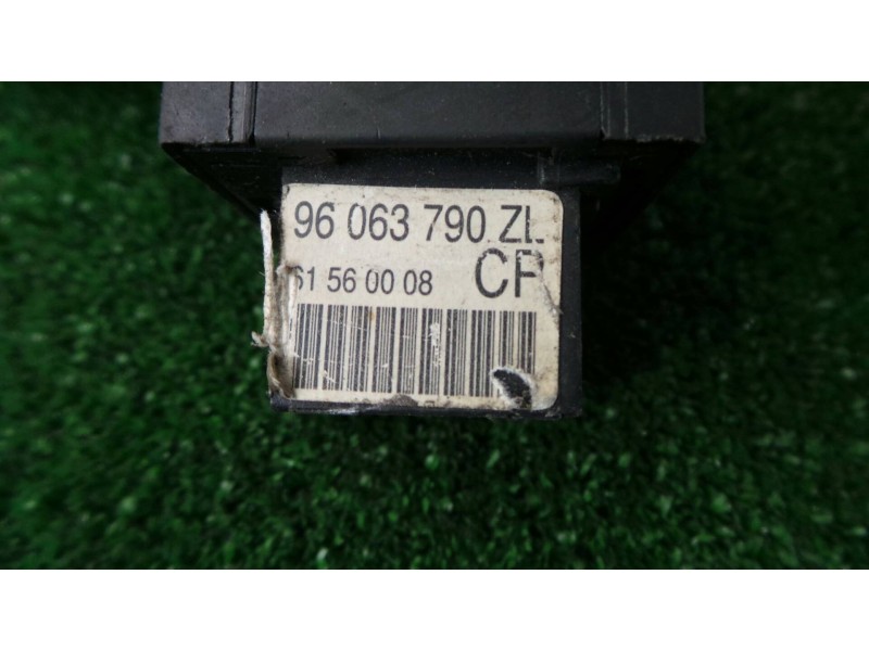 Recambio de mando luces para citroën zx 1.9 diesel referencia OEM IAM 96063790ZL CON.CLAXON 