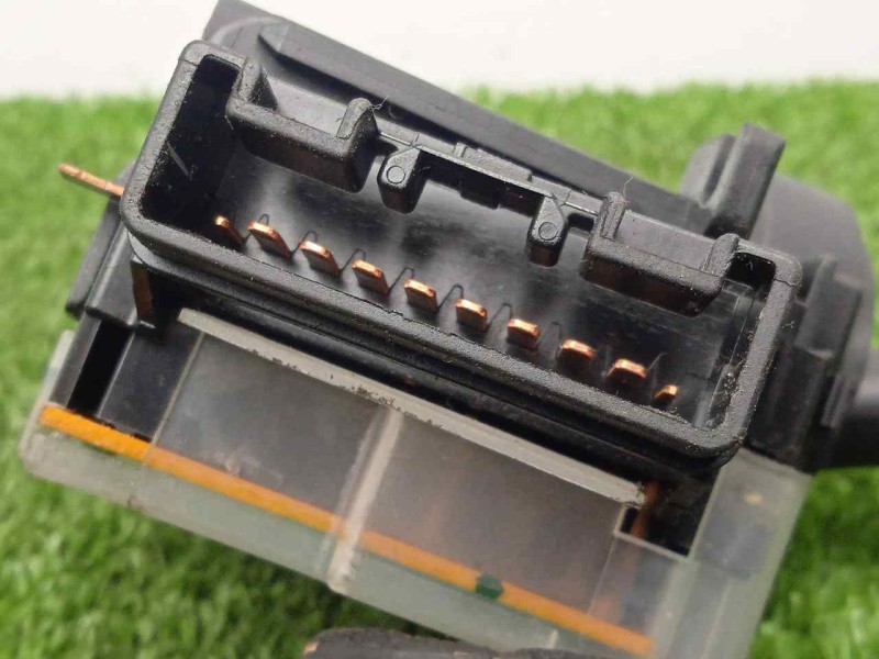 Recambio de mando limpia para suzuki jimny sn (fj) 1.5 ddis turbodiesel cat referencia OEM IAM SINREFERENCIA 9.PINES 