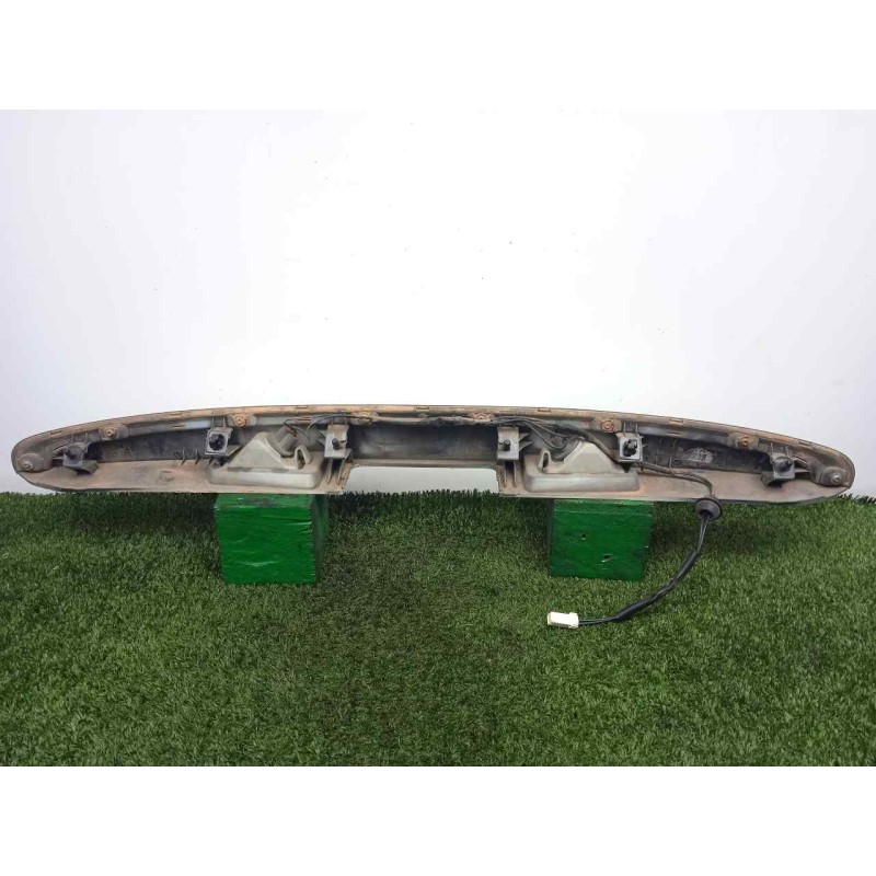 Recambio de moldura para ssangyong korando 2.0 td cat referencia OEM IAM 7963034004-7963034004WAA MOLDURA.PORTON 