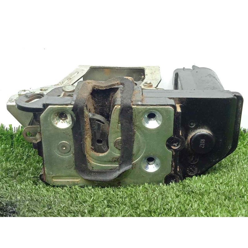 Recambio de cerradura puerta delantera derecha para hyundai i10 1.2 cat referencia OEM IAM  5.PINES 
