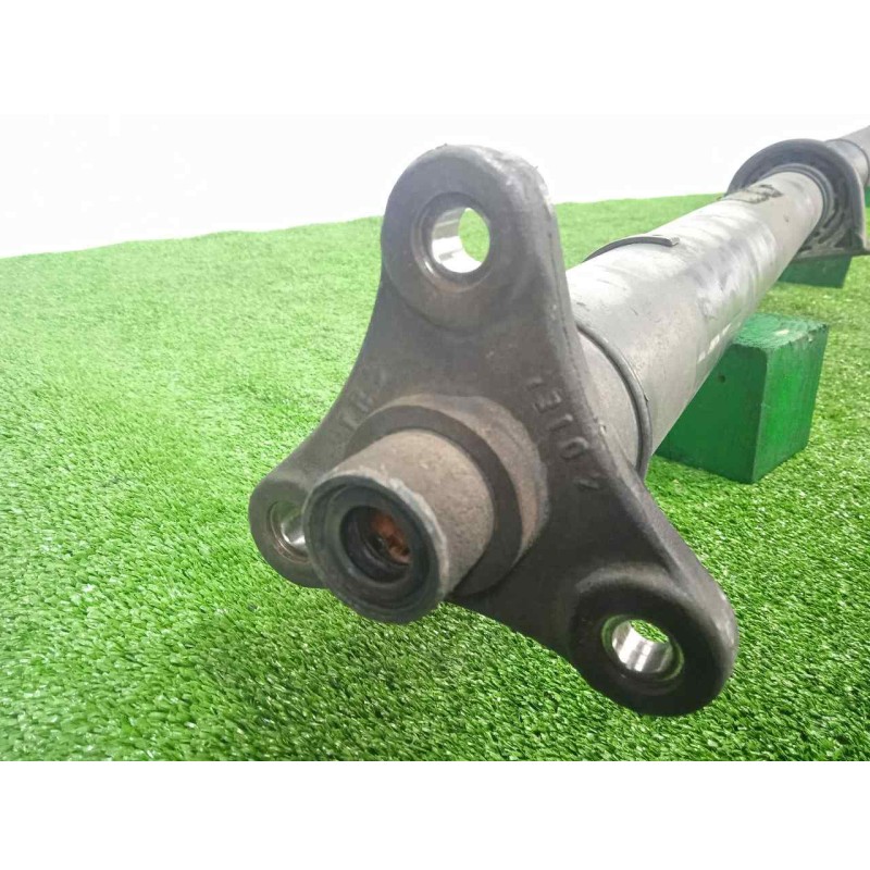 Recambio de transmision central para iveco daily furgón 2.3 diesel referencia OEM IAM  2.TRAMOS - TRASERA L2383MM