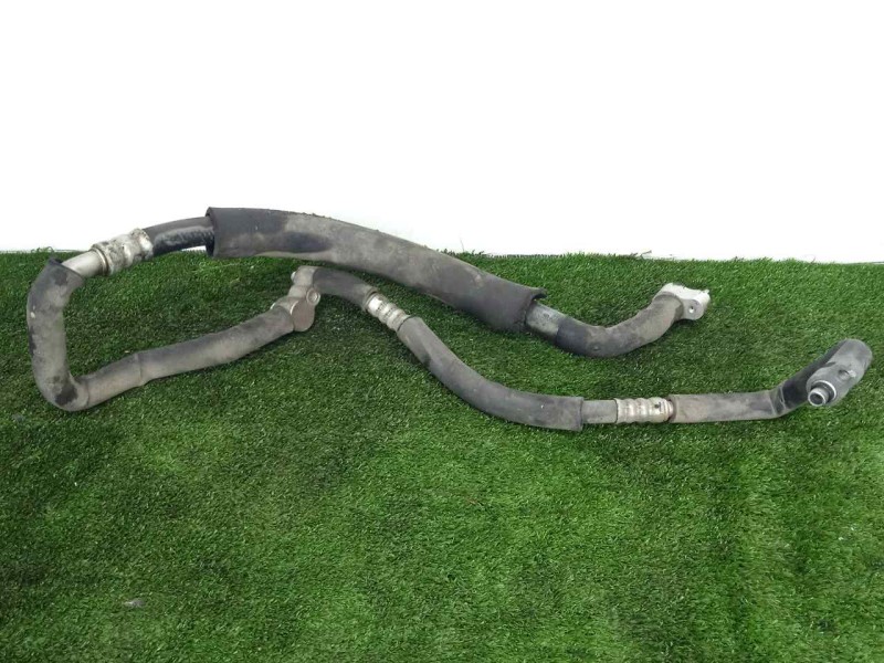Recambio de tubos aire acondicionado para ssangyong korando 2.0 td cat referencia OEM IAM 6864034000  