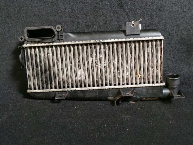Recambio de intercooler para citroën xsara berlina 1.9 turbodiesel referencia OEM IAM 9613541380-50277557  VALEO