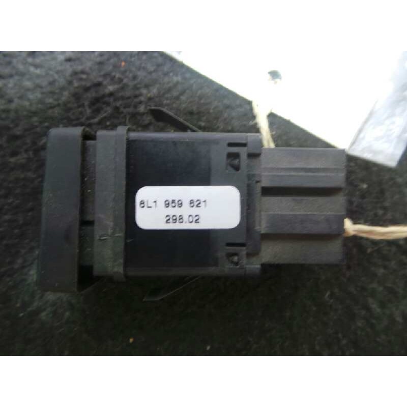 Recambio de boton luneta termica para seat ibiza (6l1) 1.2 referencia OEM IAM 6L1959621  