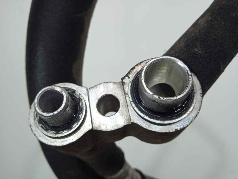 Recambio de tubos aire acondicionado para ssangyong korando 2.0 td cat referencia OEM IAM 6864034000  
