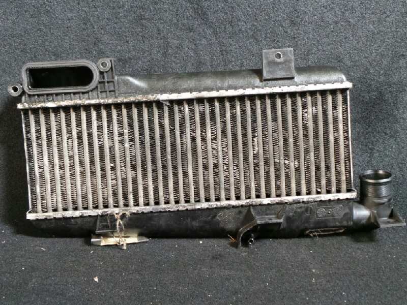 Recambio de intercooler para citroën xsara berlina 1.9 turbodiesel referencia OEM IAM 9613541380-50277557  VALEO