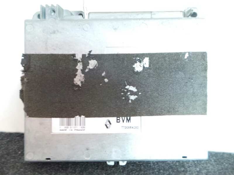 Recambio de centralita motor uce para renault safrane (b54) 2.2 cat referencia OEM IAM HOM7700745988-7700864283  