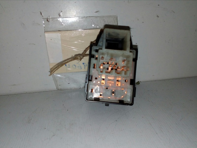 Recambio de mando retrovisor para hyundai i20 1.2 cat referencia OEM IAM 299140367-S160-299140228  