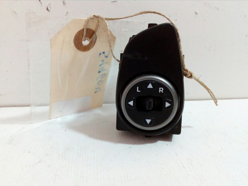 Recambio de mando retrovisor para hyundai i20 1.2 cat referencia OEM IAM 299140367-S160-299140228  