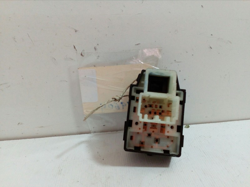 Recambio de mando retrovisor para hyundai i20 1.2 cat referencia OEM IAM 299140367-S160-299140228  